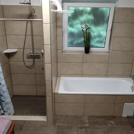 Lila Füge Apartman * Balatonfüred