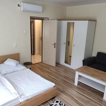 Apartmán Lila Fuge Apartman *