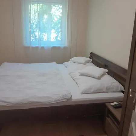 Lila Füge Apartman * Balatonfüred